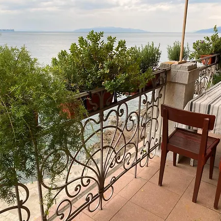 S Balkonom 10 Metara Od Mora * Opatija