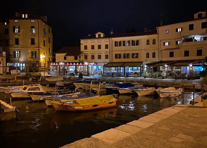 S Balkonom 10 Metara Od Mora Apartment Opatija